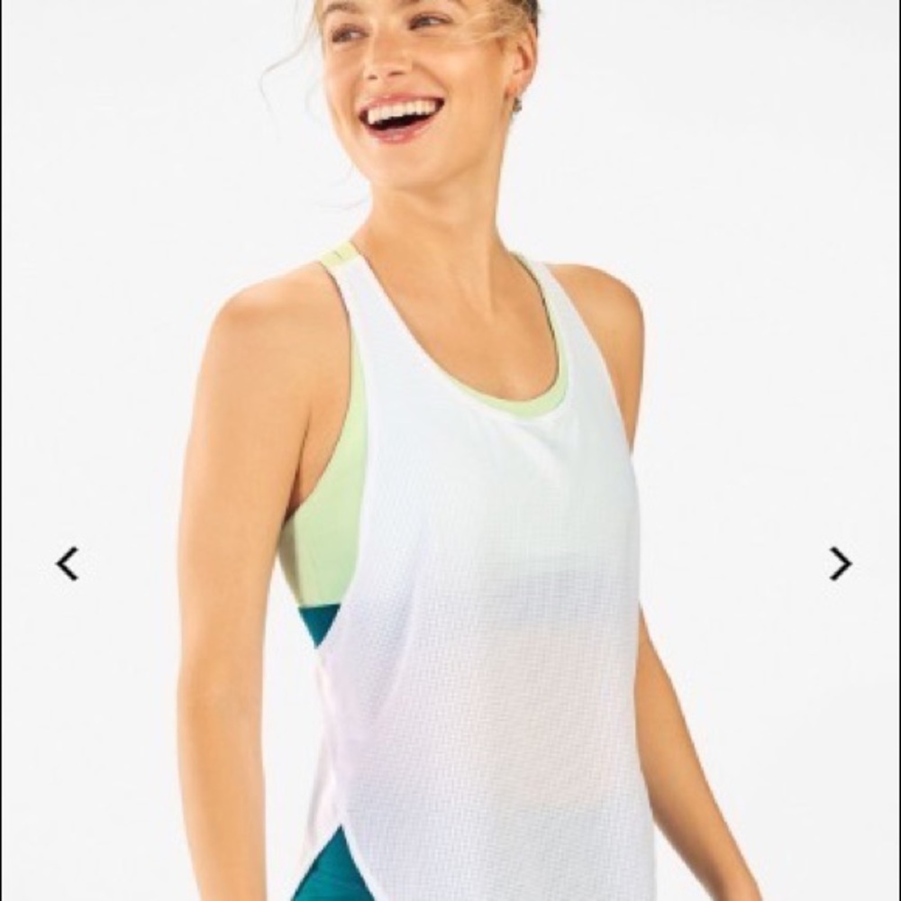 Fabletics Cashel Performance Swing Tank NWOT